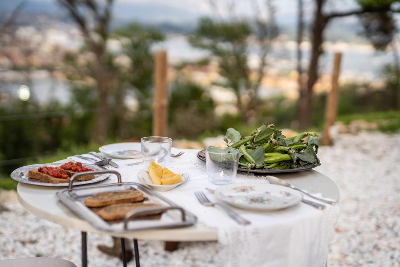 Agriturismo Belvedere 9 لا سبيتسْيا المظهر الخارجي الصورة