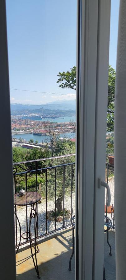 Agriturismo Belvedere 9 لا سبيتسْيا المظهر الخارجي الصورة